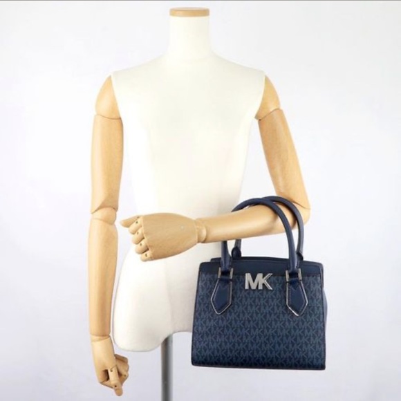 Michael Kors Mott Medium Messenger Convertible Crossbody Bag 35T0SOXM2B Admiral - Picture 8 of 15